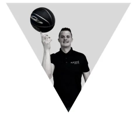 Dr. Ryan Johnson, PT, DPT, CSCS, at Alkemē Sports Rx in Davie, FL